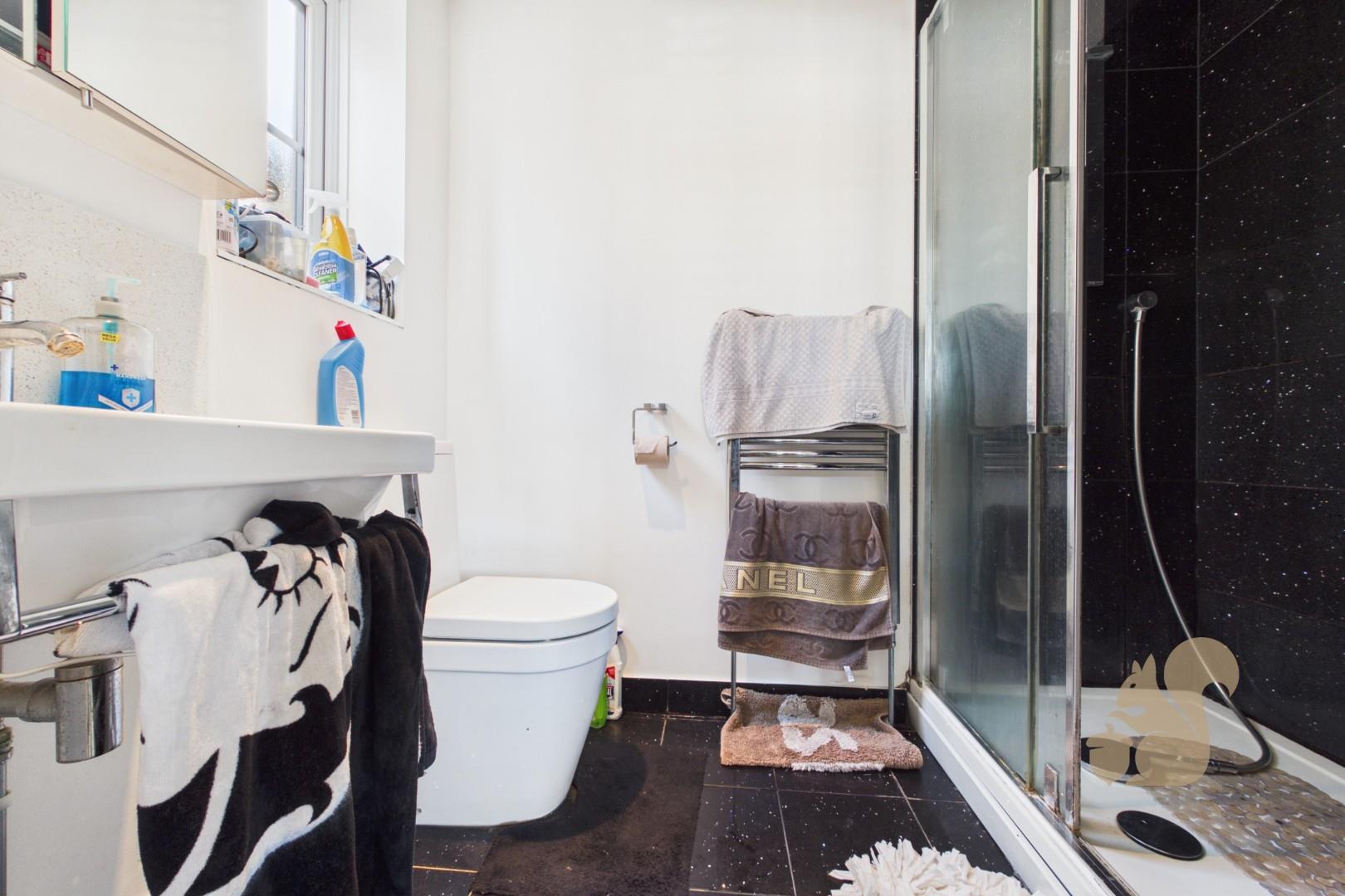 Ensuite